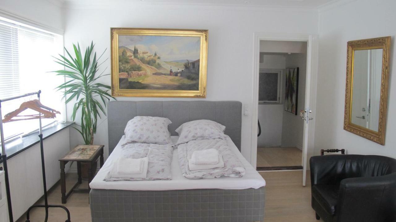 Guesthouse Sharon Apartments Århus Exteriör bild